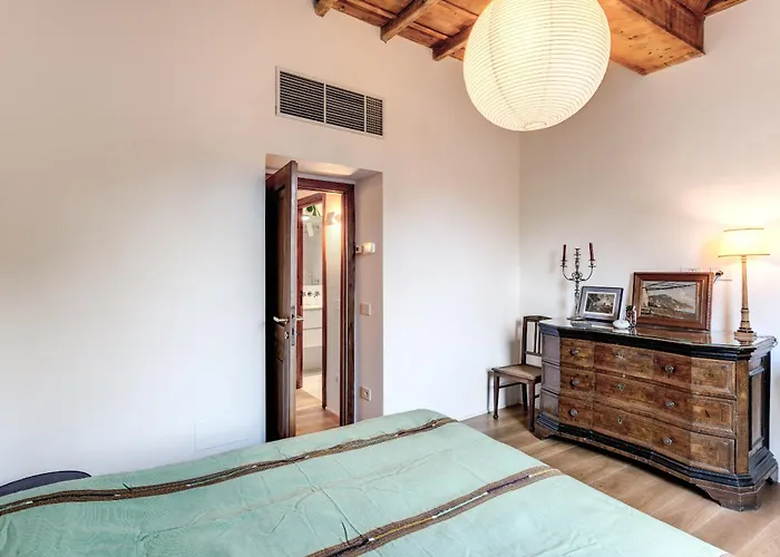 Trastevere Outstanding 4 Bedroom Terraced Apartamento Roma