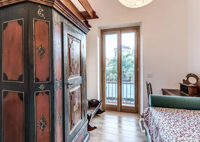 Trastevere Outstanding 4 Bedroom Terraced