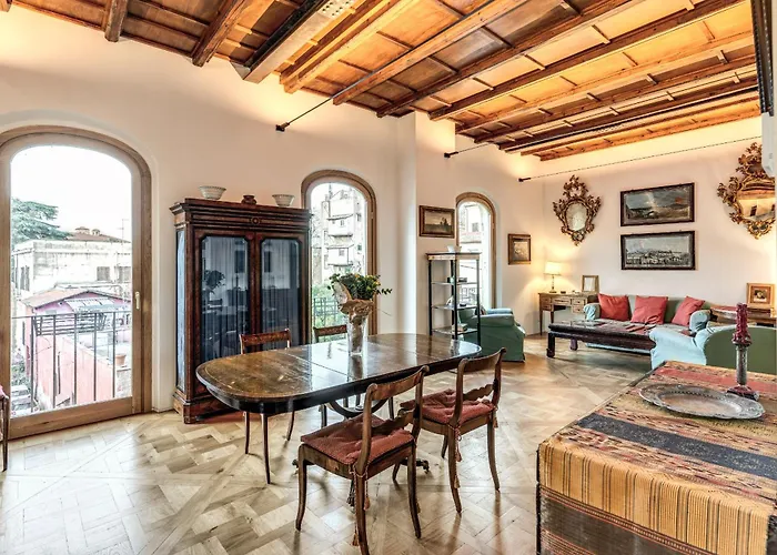 Apartamento Trastevere Outstanding 4 Bedroom Terraced Roma